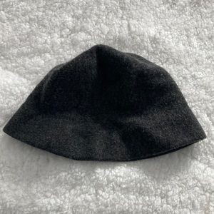Banana republic hat
